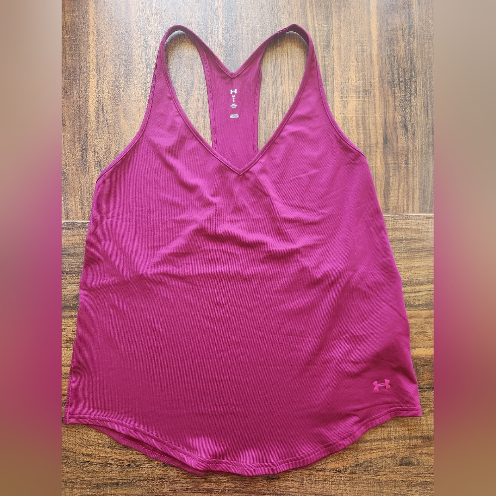 Under Armour Loose Style Raceback Tank - Size Large